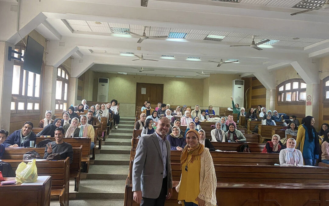 Helwan University – Social Media and eCommerce platforms