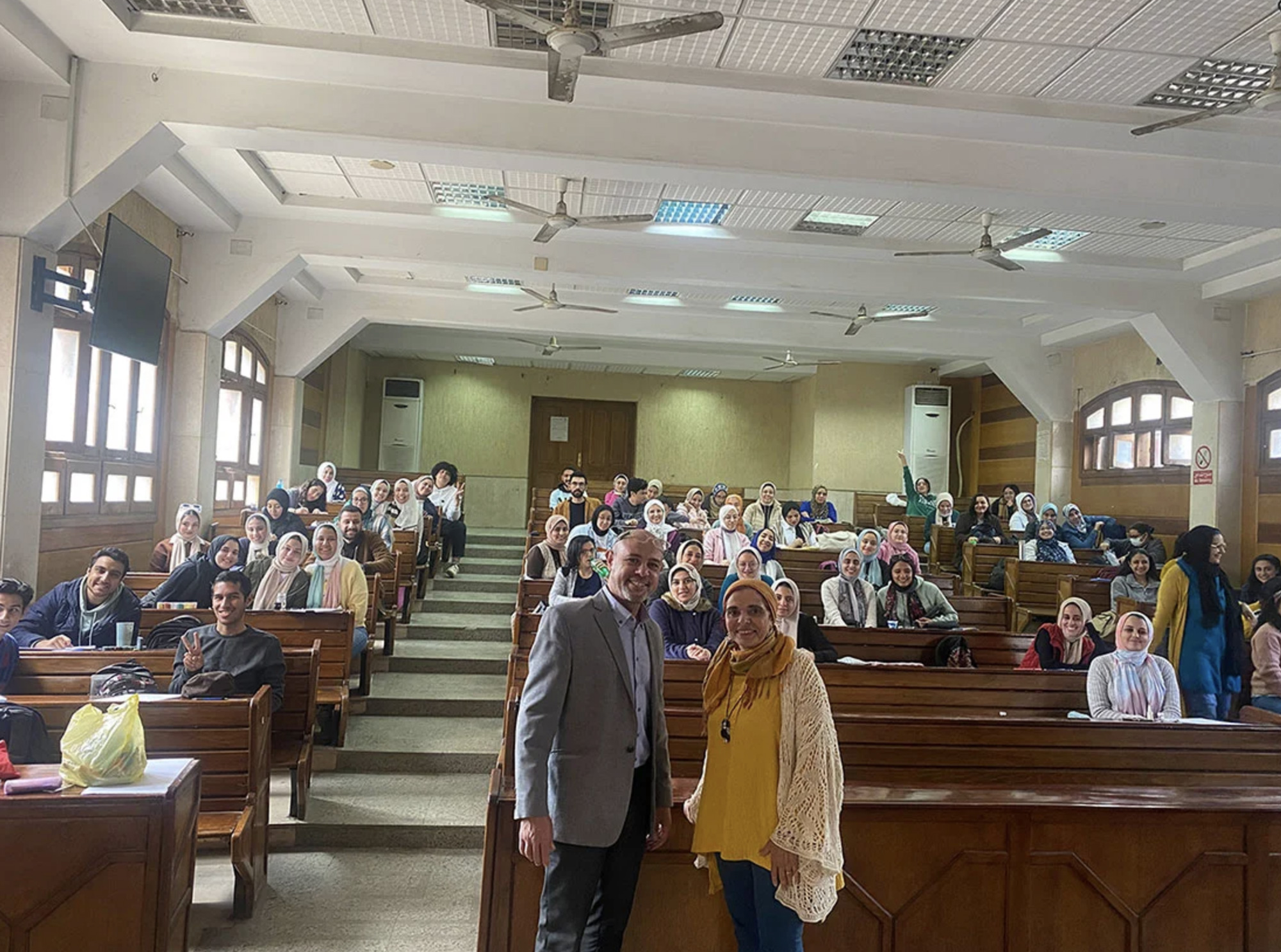 Helwan University – Social Media and eCommerce platforms